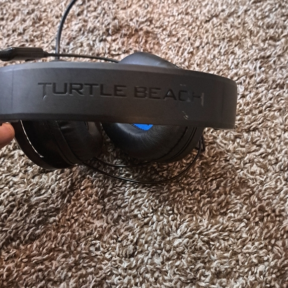 Turtle Beach Headset - Picture 4 of 5